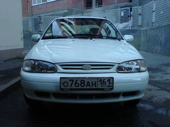 1997 Kia Avella Photos