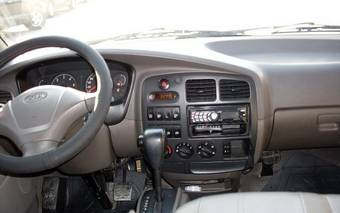 2004 Kia Bongo Pictures