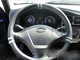 2004 Kia Bongo Pictures