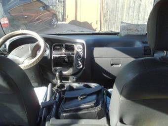 2004 Kia Bongo Pictures