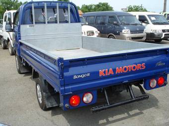 2004 Kia Bongo Pictures