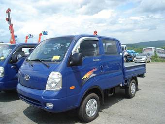 2004 Kia Bongo Pictures