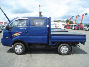 2004 Kia Bongo Photos