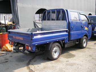 2004 Kia Bongo Pictures