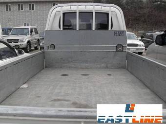 2005 Kia Bongo Pictures