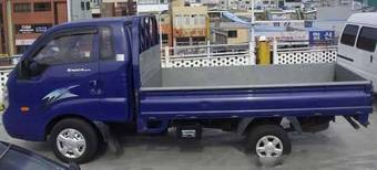 2005 Kia Bongo Pictures