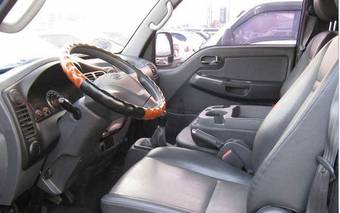 2005 Kia Bongo Photos