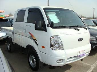 2005 Kia Bongo Pictures