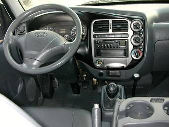 2005 Kia Bongo Images