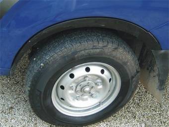 2005 Kia Bongo Pictures