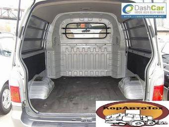 2005 Kia Bongo Pictures