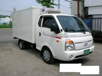 2005 Kia Bongo Pictures