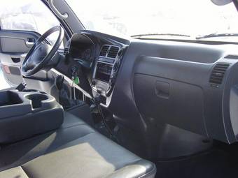 2007 Kia Bongo Pics