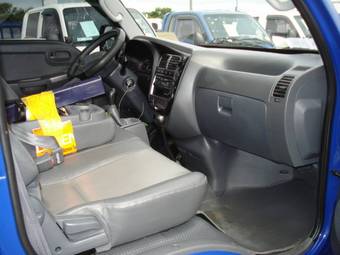2009 Kia Bongo Pictures