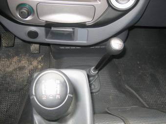 2009 Kia Bongo Pictures