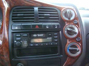 2009 Kia Bongo Images