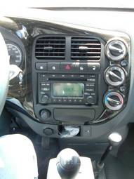 2010 Kia Bongo Images
