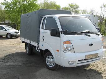 2010 Kia Bongo Pics