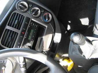 2010 Kia Bongo Pictures