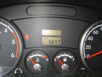 2010 Kia Bongo Pics
