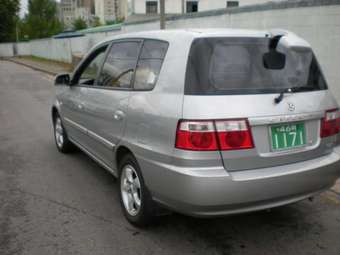 2005 Kia Carens Images