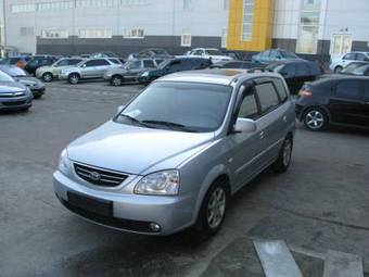 2005 Kia Carens Pictures