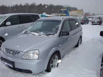 2006 Kia Carens Pictures