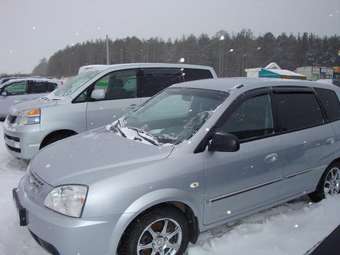 2006 Kia Carens Photos