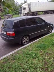 2006 Kia Carens Pictures