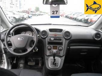 2007 Kia Carens Images