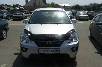 2010 Kia Carens Pictures