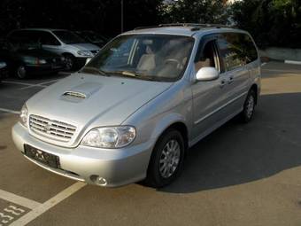 2002 Kia Carnival Images