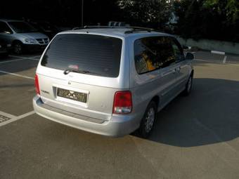 2002 Kia Carnival Pictures