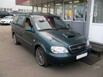 2004 Kia Carnival Photos