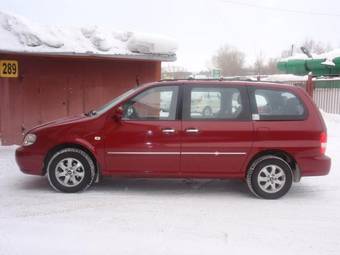 2004 Kia Carnival Photos