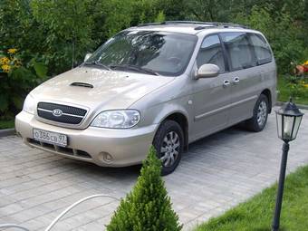 2004 Kia Carnival Photos