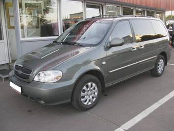 2005 Kia Carnival Pics