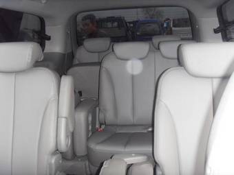 2008 Kia Carnival Pictures