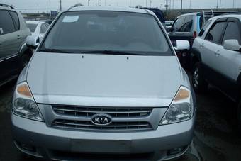 2010 Kia Carnival Pictures