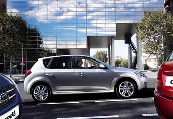 2009 Kia Ceed Pictures