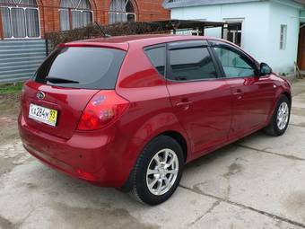 2010 Kia Ceed Pictures