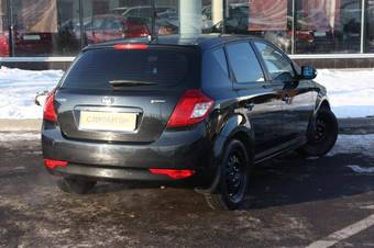 2010 Kia Ceed Pictures
