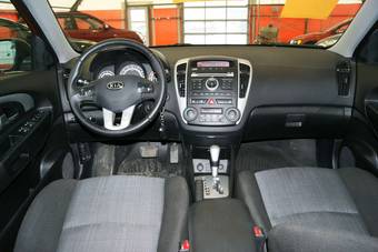 2010 Kia Ceed Pictures