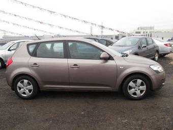2010 Kia Ceed Pictures