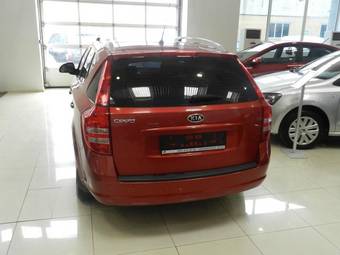 2010 Kia Ceed Pictures