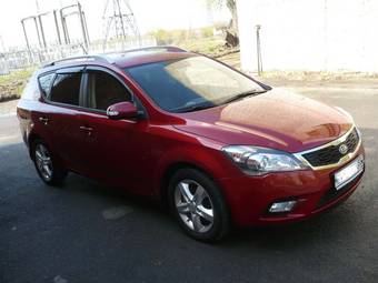 2011 Kia Ceed Photos