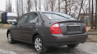 2004 Kia Cerato Pictures