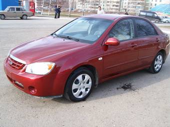 2005 Kia Cerato Pictures