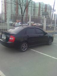 2006 Kia Cerato Images