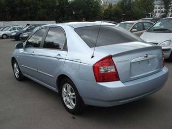 2006 Kia Cerato Photos